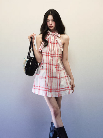PEACHY POISE DRESS