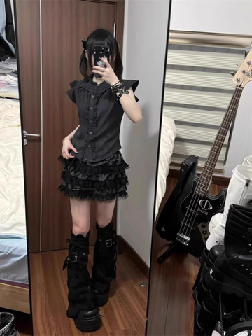 VAMPY RUFFLE TOP