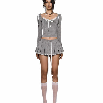 |JENNIE wears| LONG SLEEVE BOWKNOT TOP & PLEATED KNOTTED HEM SKORT LUXE SET